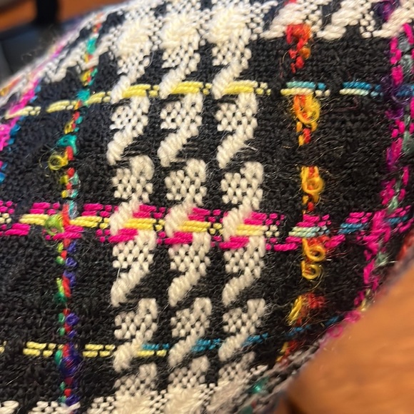 Vintage Below The Knee Plaid Wool Skirt with Pockets by Liz Claiborne/ Size 12 - Picture 2 of 9